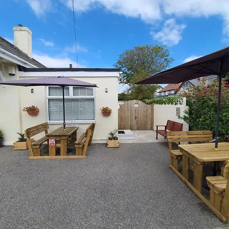 Tregarthen Guest house