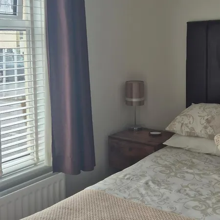 Penzion Tregarthen - Adult Only New Quay